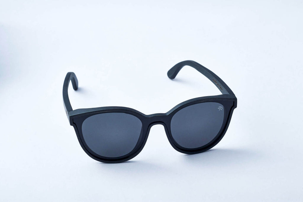 MALLORCA in black bamboo wood