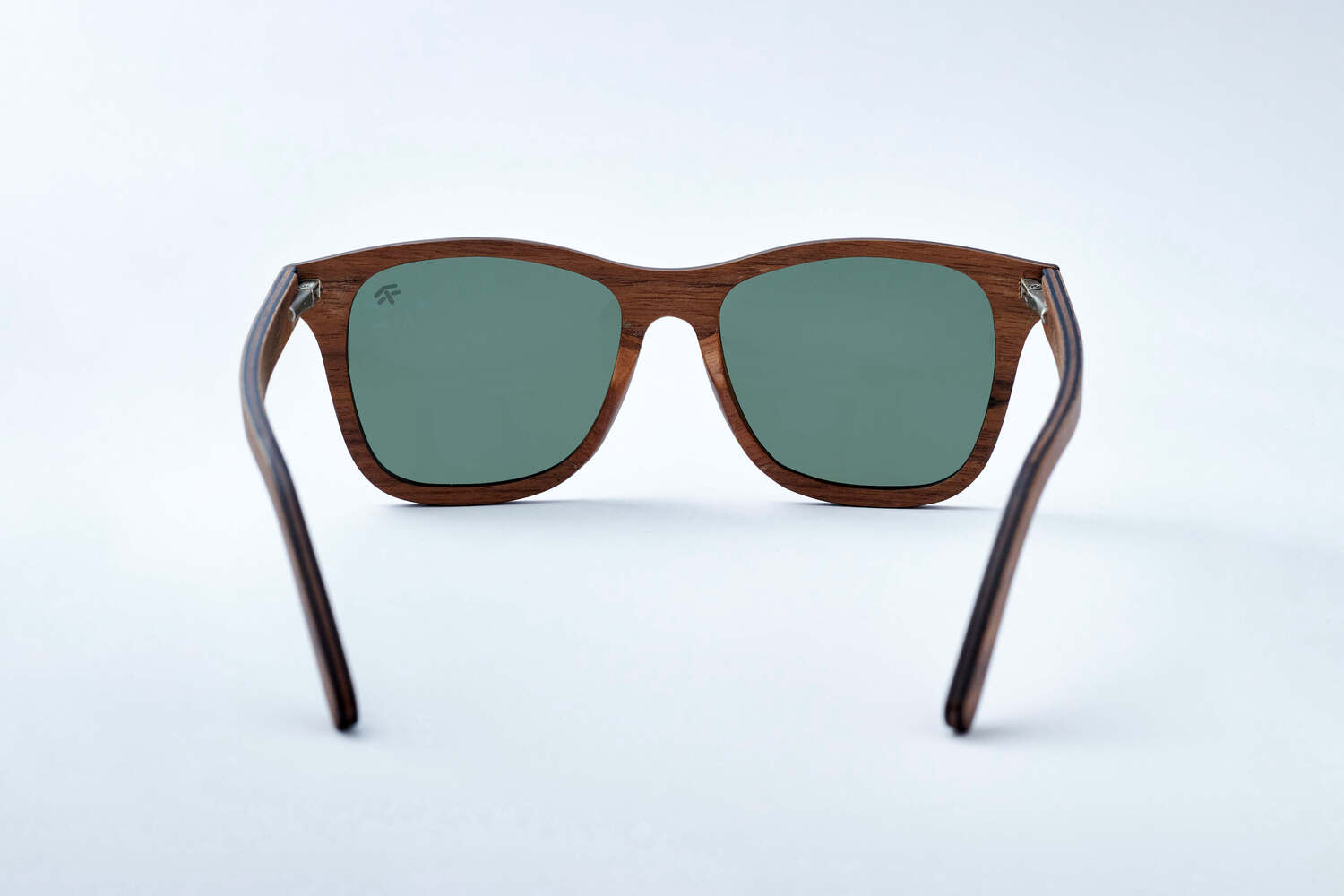 NEVERLAND in layered walnut wood