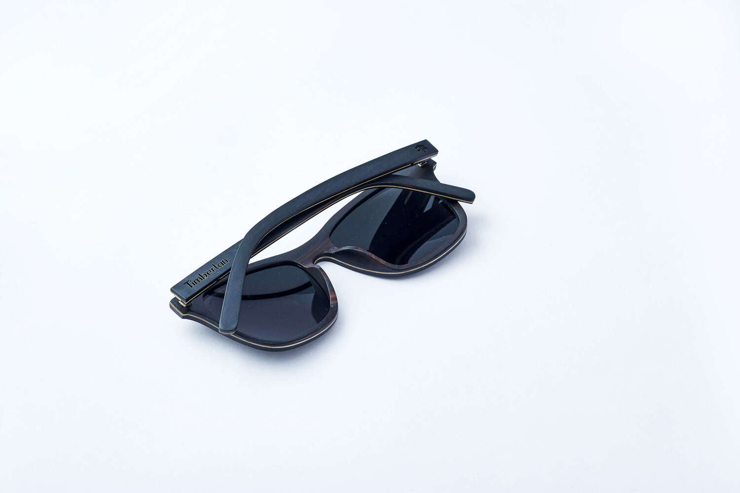 NEVERLAND in layered Ebony wood